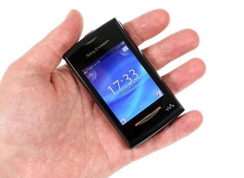 Walkman phone cảm ứng tí hon - 1