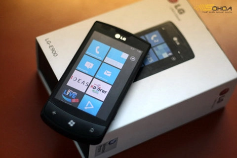 Windows phone 7 đầu tiên của lg ở vn - 3