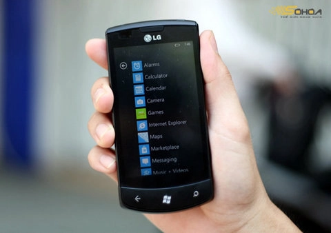 Windows phone 7 đầu tiên của lg ở vn - 6