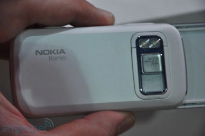 Xem nokia n86 8mp giá 375 euro - 8