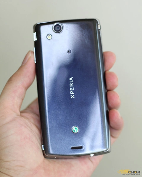 Xperia arc chính hãng giá 179 triệu - 9