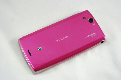 Xperia arc phiên bản màu hồng - 5