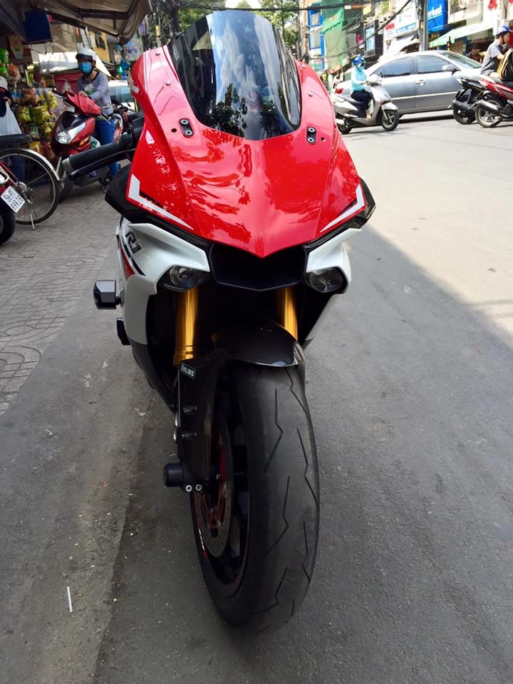 Yamaha r1 2015 trang bị đồ chơi gần 200 triệu đồng tại sài gòn - 2