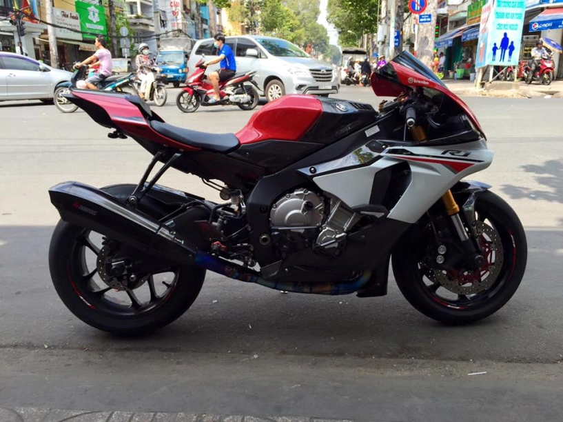 Yamaha r1 2015 trang bị đồ chơi gần 200 triệu đồng tại sài gòn - 7