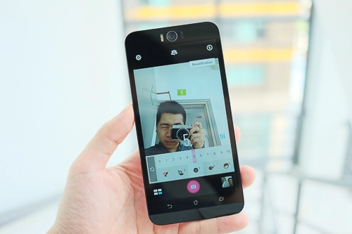 Zenfone selfie - điện thoại tốt cho người trẻ tuổi - 2