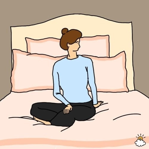 10 động tác yoga duỗi người nên thực hiện trước khi đi ngủ - 4