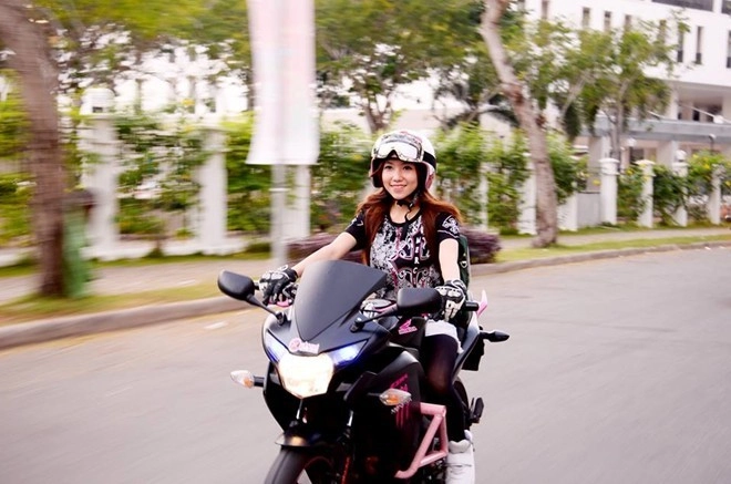 4 nữ biker 9x với niềm đam mê xe côn tay - 3