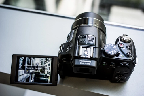 5 máy ảnh compact ống kính zoom tốt nhất - 3