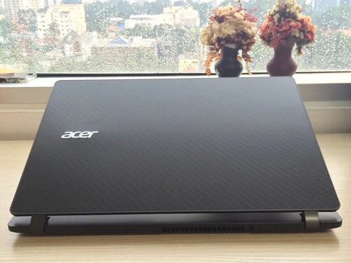 Acer aspire v3-371 phù hợp với sinh viên - 1
