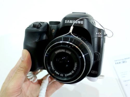 Ảnh samsung galaxy camera 2 và nx30 sắp bán tại việt nam - 2