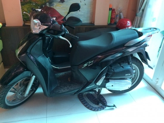 Ban honda shvn 125 mau den xe dk 5-2014 moi 99 - 2