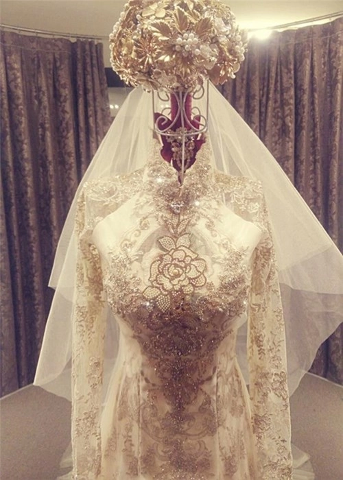 Các bộ váy cưới trị giá gần 600 triệu của thúy diễm có gì - 11