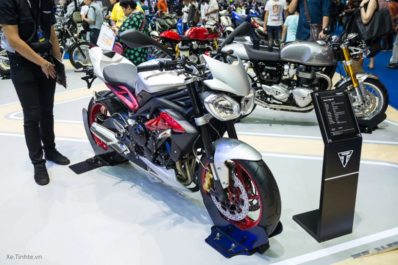 Cận cảnh triumph street triple rx phiên bản đặc biệt tại thái - 9