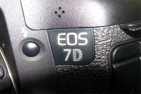 Canon eos 7d lộ diện - 1