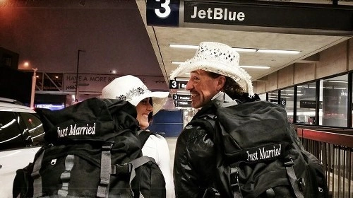 Cặp đôi kết hôn 38 lần đi du lịch vòng quanh thế giới trong 83 ngày - 20