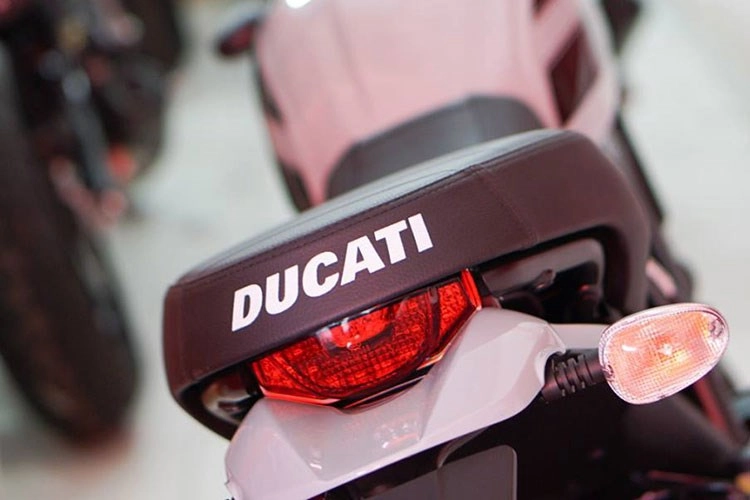 Chi tiết ducati scrambler sixty2 giá 280 triệu đồng tại việt nam - 6