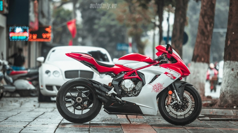 Chi tiết mv agusta f3 800 mẫu sportbike hàng hiếm tại hà nội - 5