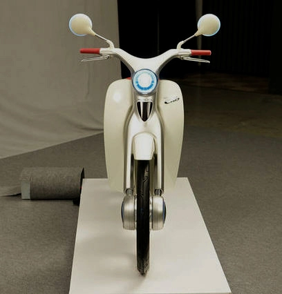 Chiếc honda ev-cub của tương lai - 4