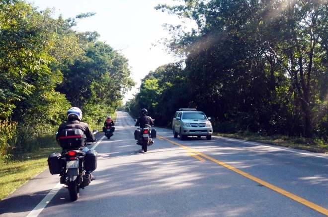 Chinh phục 5000km qua malaysia bằng xe máy của 4 chàng trai việt - 6