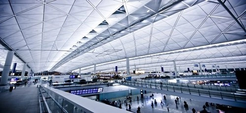 Choáng ngợp trước những sân bay được bình chọn đẹp - độc nhất thế giới - 4