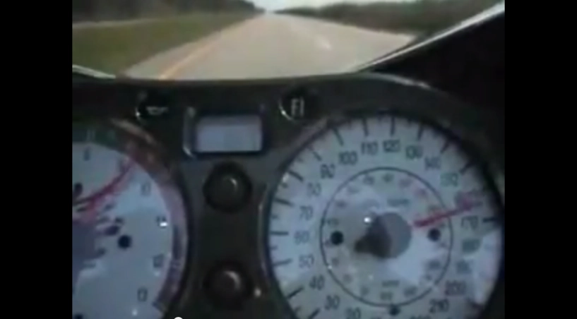 clip những chiếc xe nhanh nhất thế giới - 4