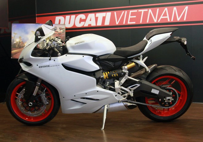 Ducati 899 panigale chính hãng đầu tiên tại việt nam - 2