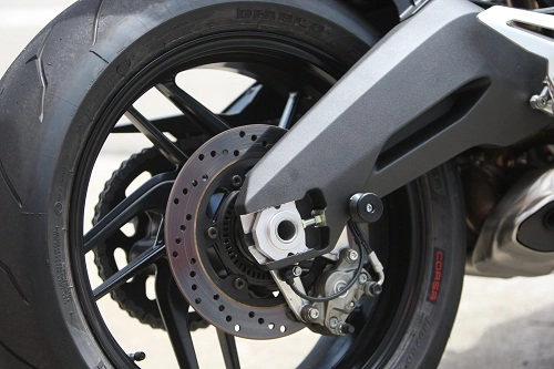 Ducati 899 panigale dành cho người mới bắt đầu chơi superbike - 4