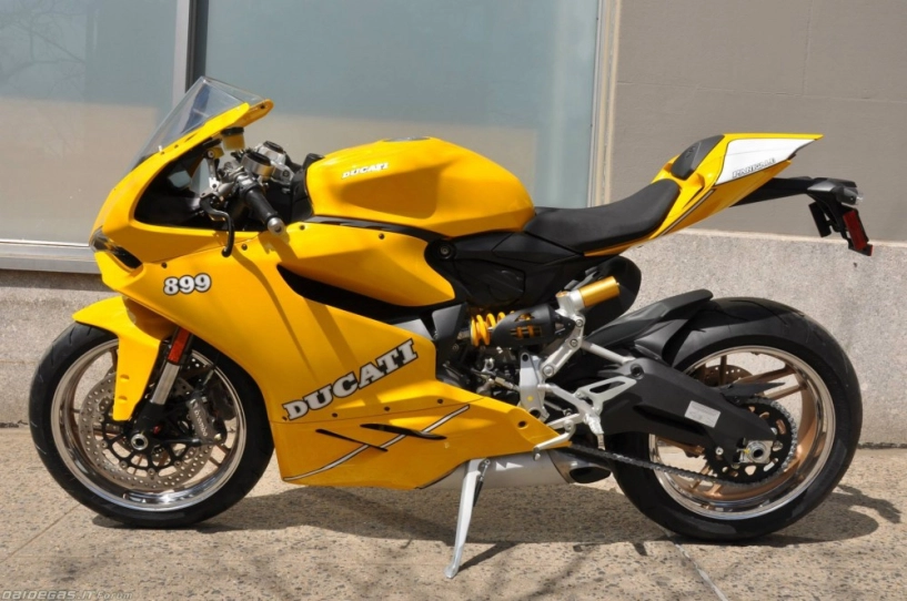 Ducati 899 panigale thỏi vàng di động - 1