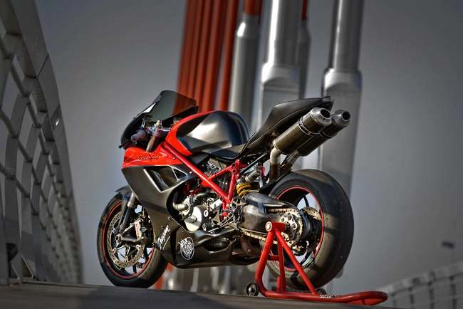 Ducati biến hóa nhẹ nhàng với bộ bodykit vandetta - 4