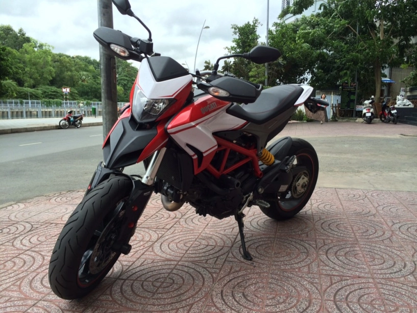 Ducati cho biker nhỏ con - 2