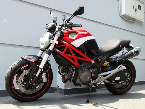 Ducati monster 795 lên đồ chơi chất lượng - 1
