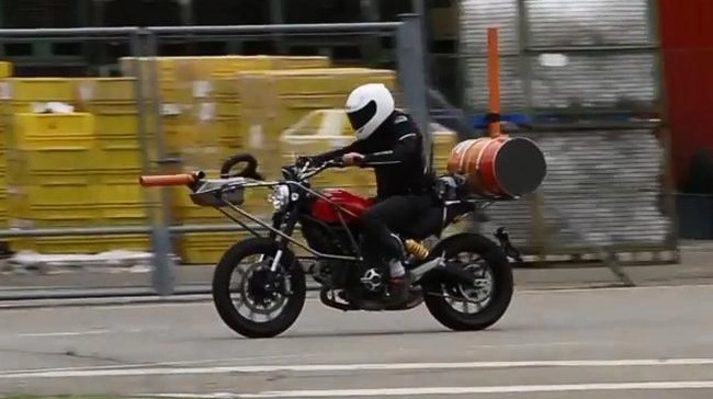 Ducati scrambler lộ diện hình ảnh thực tế - 1