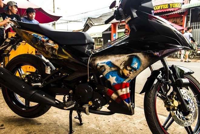 Exciter 150 sơn airbrush captain america của biker biên hòa - 2