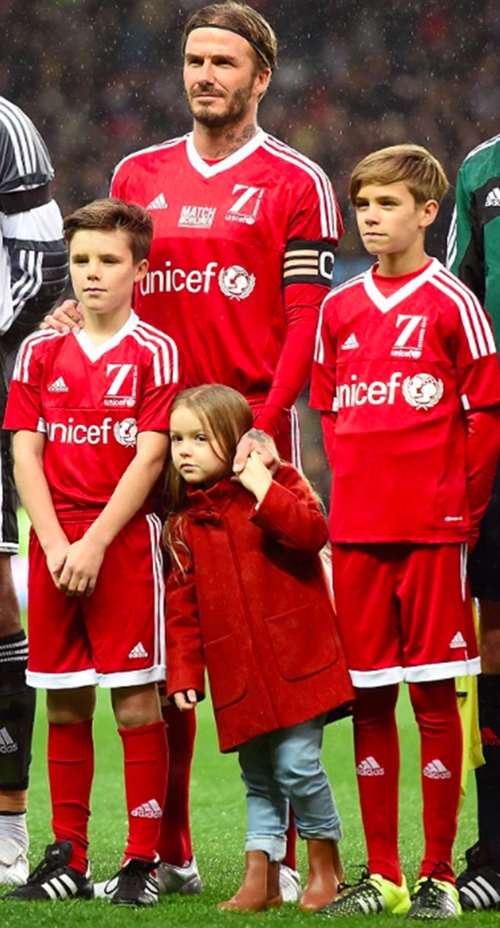 Gu thời trang hoàn hảocủa harper beckham theo thời gian - 3