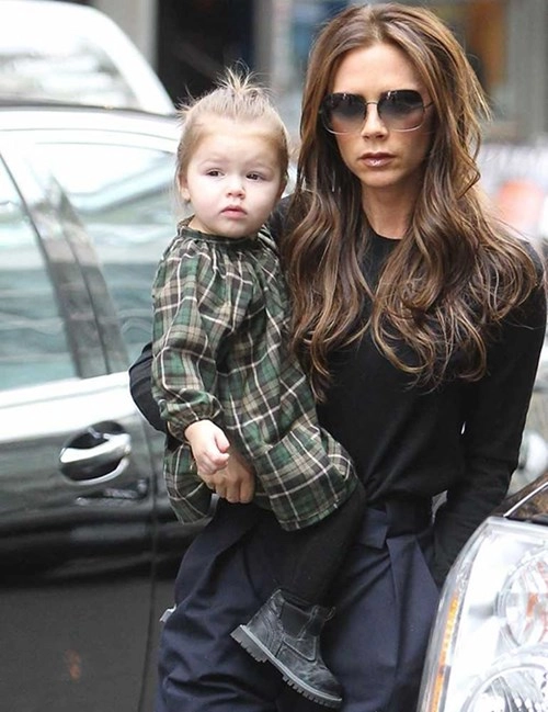 Gu thời trang hoàn hảocủa harper beckham theo thời gian - 15