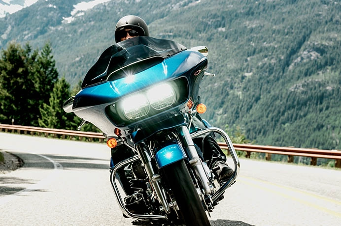 Harley-davidson road glide 2015 phiên bản mới được nâng cấp mạnh mẽ - 1