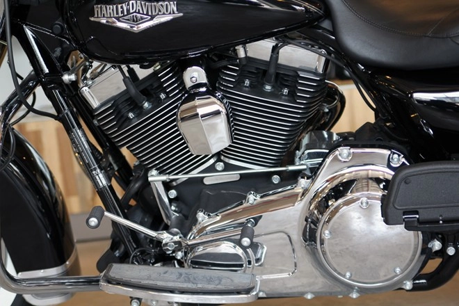 Harley-davidson road king classic 2014 với giá bán gần 1 tỷ ở việt nam - 7
