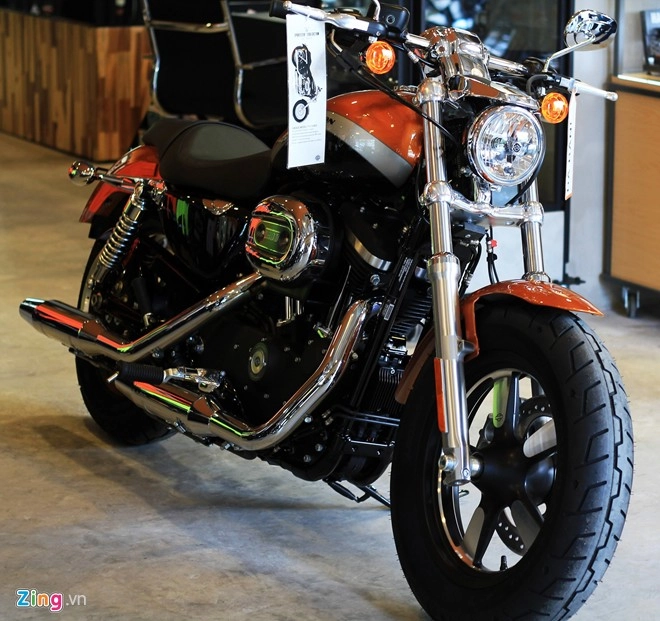 Harley-davidson sporter xl1200c custom có giá từ 450 triệu đồng tại sài gòn - 2