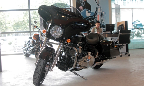 Harley-davidson street glide special 2015 chiếc môtô tiền tỷ tại sg - 3