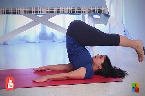 hô biến vòng bụng phẳng lì với bài tập yoga đơn giản tại nhà - 3