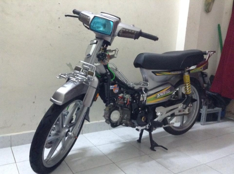 Honda dream độ sắc nét trong đêm - 1