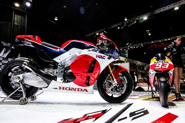 Honda rc213v-s siêu mô tô gần 4 tỷ đồng ra mắt đông nam á - 3