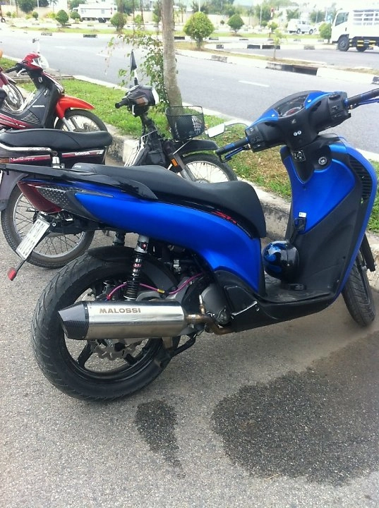 Honda sh xanh đen sporty phiên bản mô tô - 6