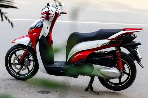 Honda sh300i độ phong cách với phiên bản sơn airbrush - 1