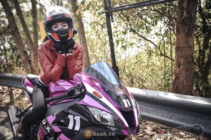 Kawasaki ninja zx-10r 2016 màu hồng nổi bật của nữ biker - 9