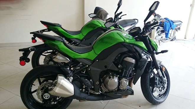 Kawasaki z1000 2015 bất ngờ xuất hiện tại sài gòn - 2