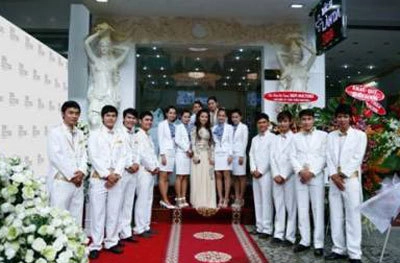 Khai trương showroom skin doctors và viện điều trị da - 2