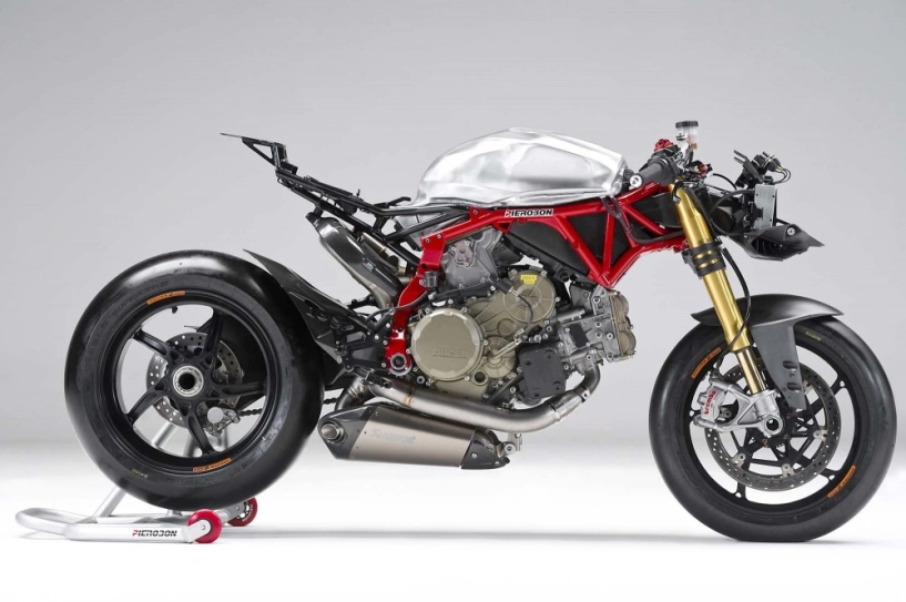 Khung sườn pierobon trellis thiết kế riêng cho ducati 1199 panigale - 1