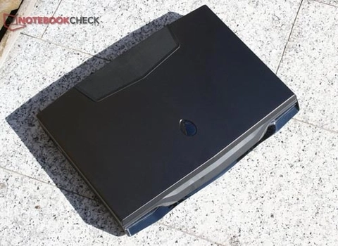 Laptop tốt tháng 10 - 3