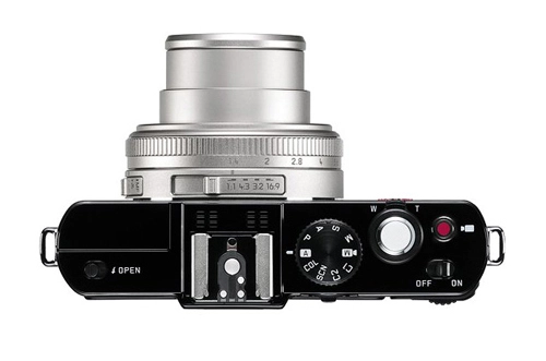Leica d-lux 6 thêm phiên bản màu bạc - 2
